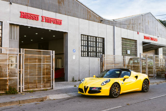 Image 1/37 of Alfa Romeo 4C Spider (2019)