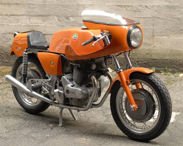 Image 1/26 de Laverda DUMMY (1972)