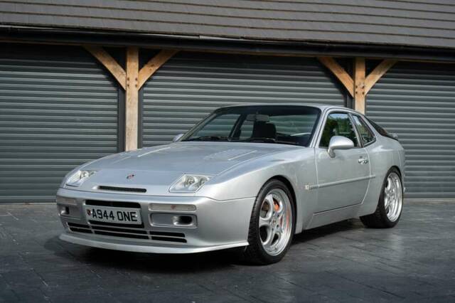 Image 1/50 de Porsche 944 Turbo (1990)