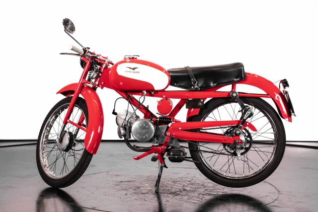 Immagine 1/23 di Moto Guzzi DUMMY (1959)
