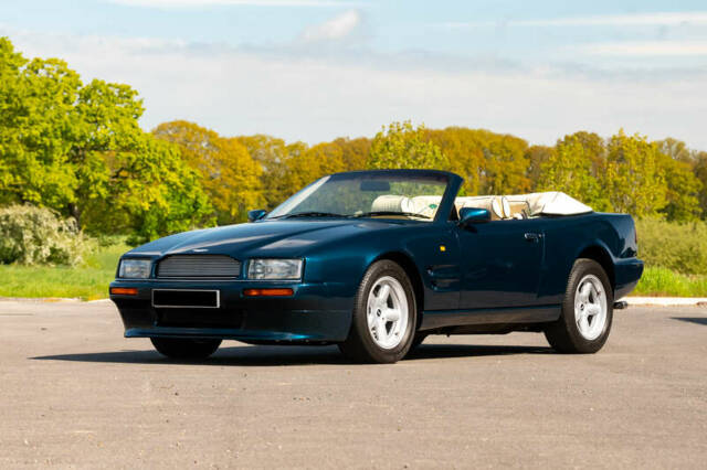 Bild 1/50 von Aston Martin Virage Volante (1993)