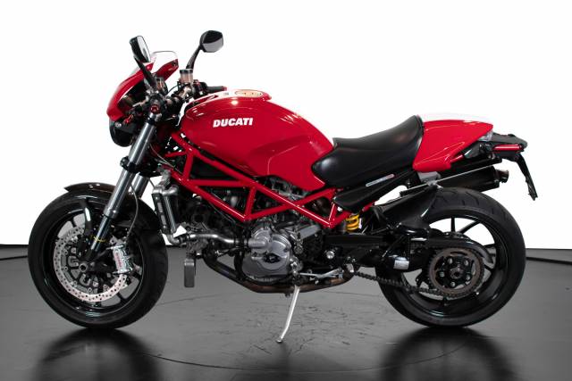 Imagen 1/31 de Ducati DUMMY (2007)