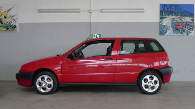 Image 1/27 of Alfa Romeo 145 1.4 (1996)