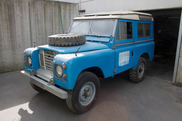 Image 1/20 de Land Rover 88 (1977)