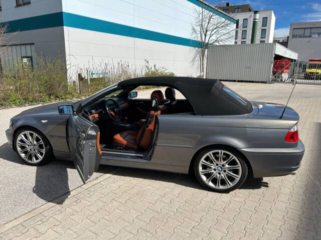 Image 1/13 de BMW 330Ci (2003)