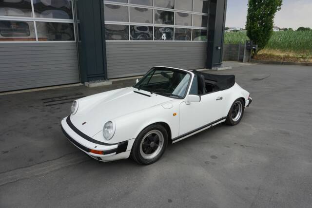 Bild 1/51 von Porsche 911 Carrera 3.2 (1986)