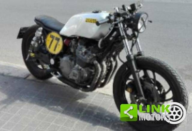 Imagen 1/18 de Yamaha XJ 650 (1983)