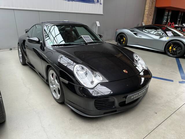 Imagen 1/17 de Porsche 911 Turbo (2002)