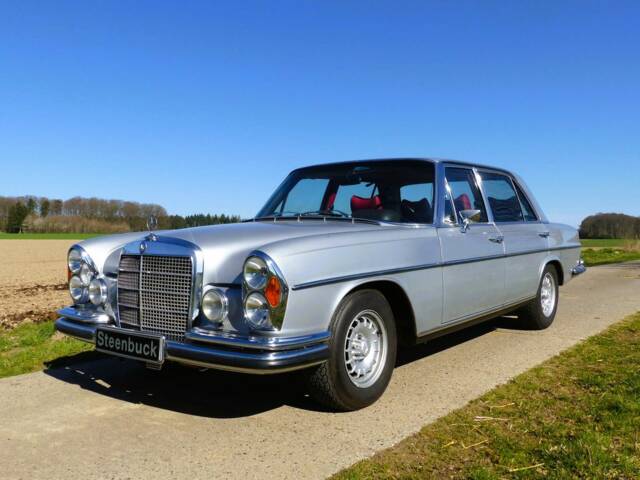 Mercedes-Benz 300 SEL 6.3 Limousine (W 109) 1971