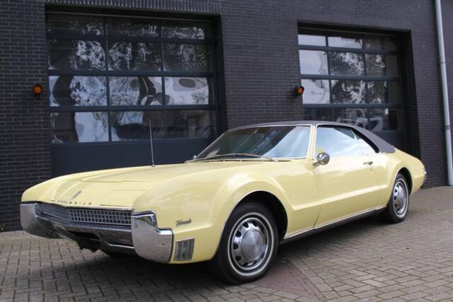 Imagen 1/7 de Oldsmobile Toronado (1967)