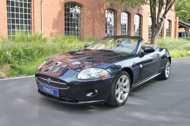 Image 1/23 of Jaguar XK 4.2 (2006)