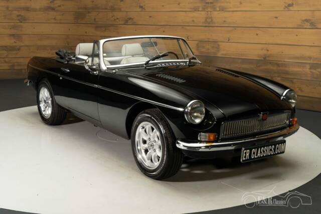 Bild 1/8 von MG MGB (1980)