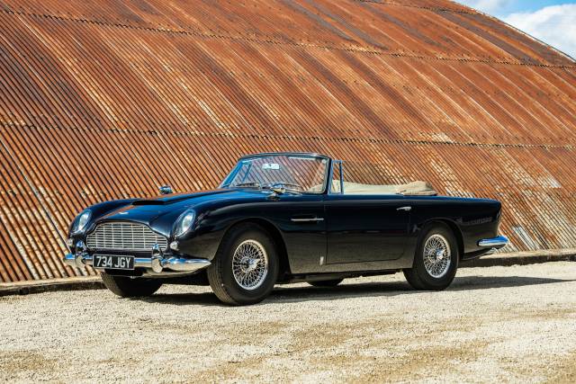 Immagine 1/36 di Aston Martin DB 5 Volante (1963)