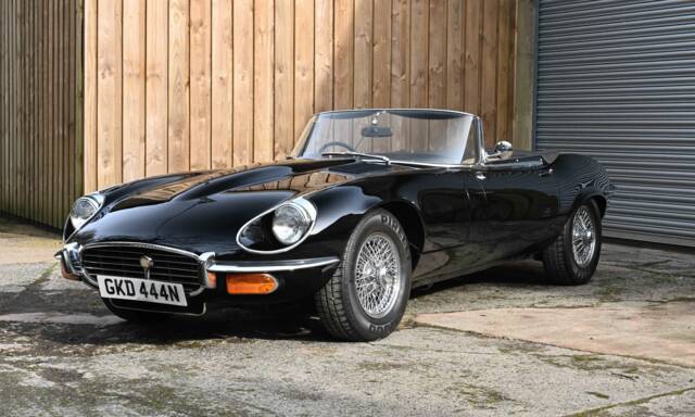 Immagine 1/50 di Jaguar E-Type V12 (1974)