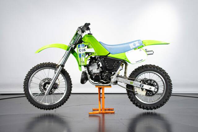 Afbeelding 1/50 van Kawasaki DUMMY (1986)