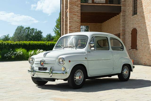 Image 1/50 of Abarth Fiat 850 TC (1963)