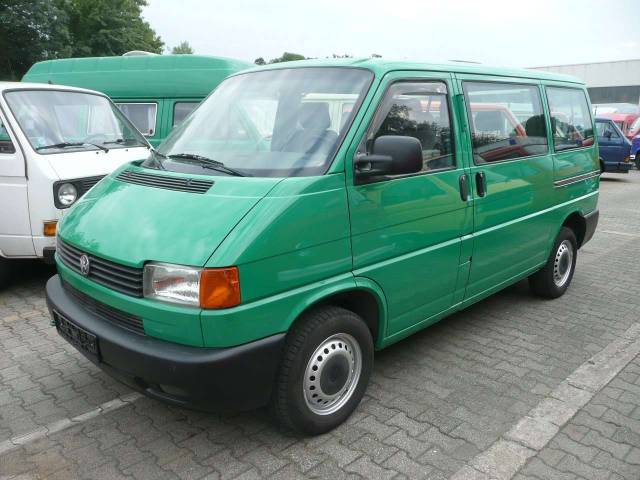 Immagine 1/15 di Volkswagen T4 Kombi 2.5 (2000)