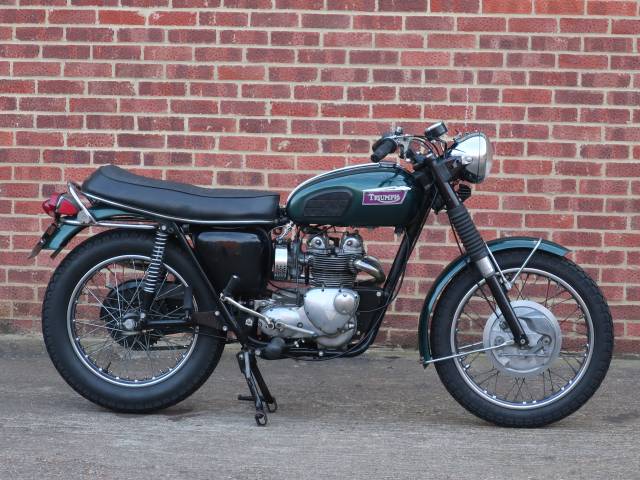 Imagen 1/7 de Triumph DUMMY (1972)