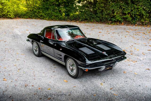 Afbeelding 1/22 van Chevrolet Corvette Sting Ray (1963)