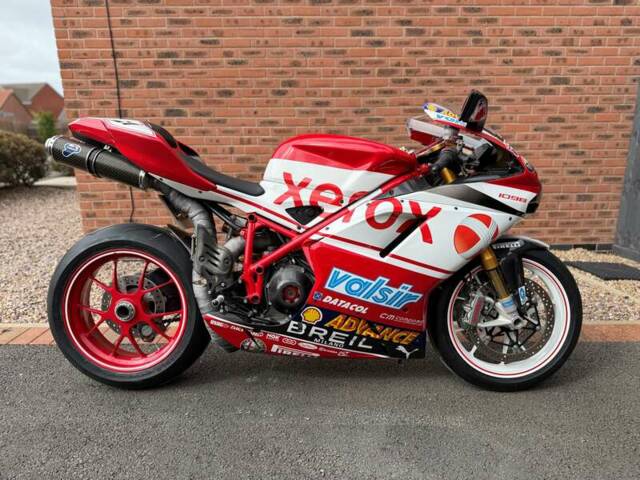 Bild 1/40 von Ducati 1098 R (2008)