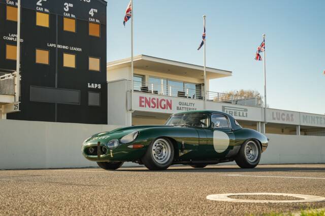 Image 1/50 of Jaguar E-Type "Semi-Lightweight" (1963)