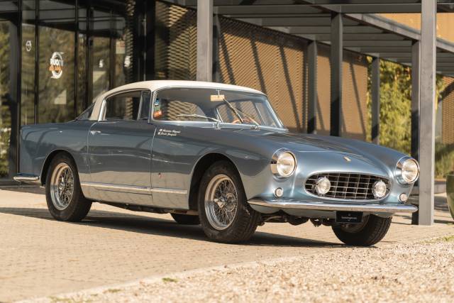 Bild 1/50 von Ferrari 250 GT (1956)
