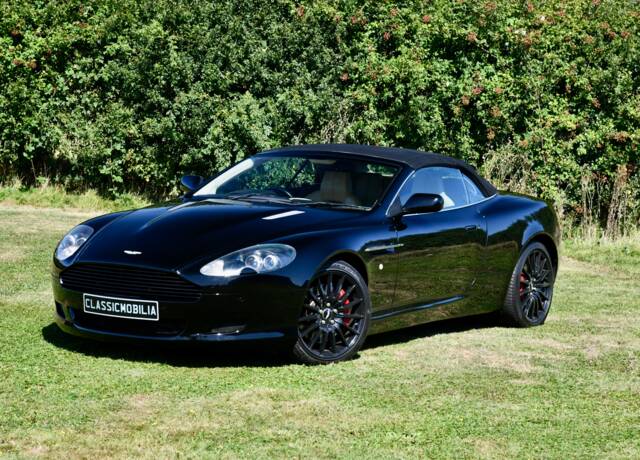 Image 1/12 de Aston Martin DB 9 Volante (2007)