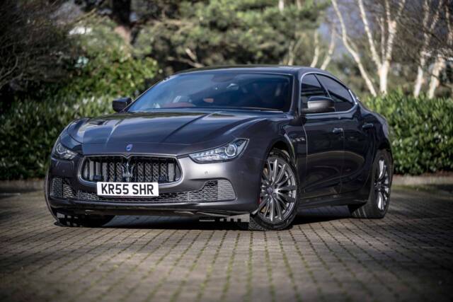 Image 1/8 of Maserati Ghibli Diesel (2017)