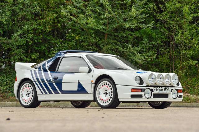 Image 1/23 of Ford RS200 (1988)