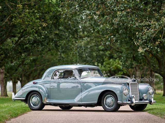 Image 1/50 of Mercedes-Benz 300 S (1952)