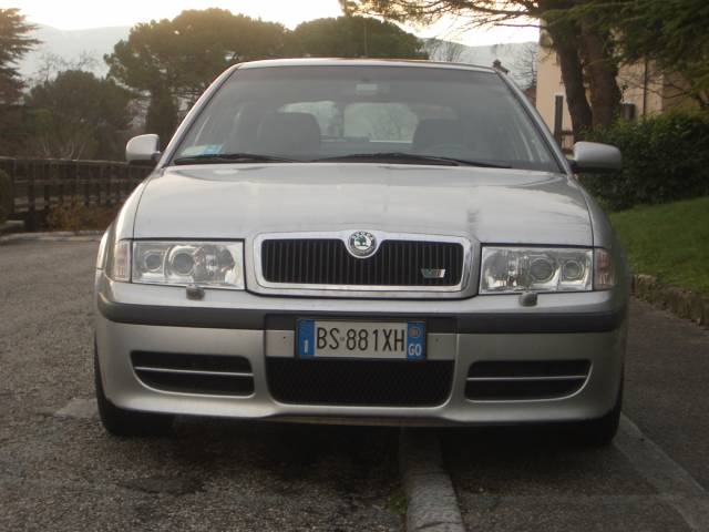 Bild 1/9 von Skoda Octavia I 1.8 T RS (2001)