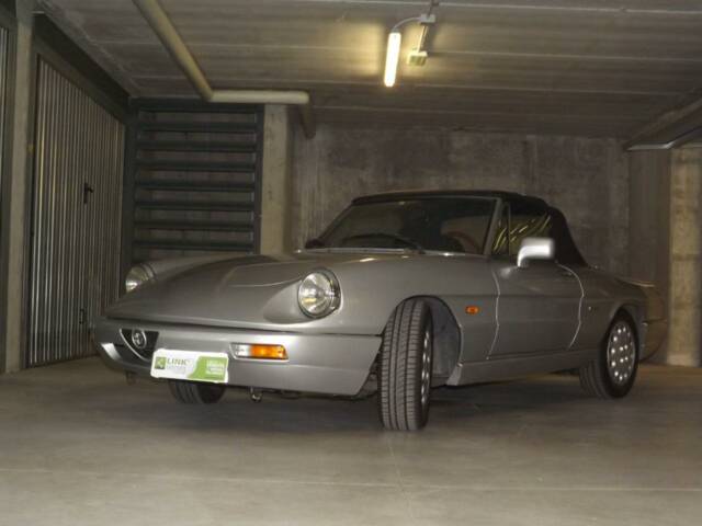 Bild 1/50 von Alfa Romeo 2.0 Spider (1992)