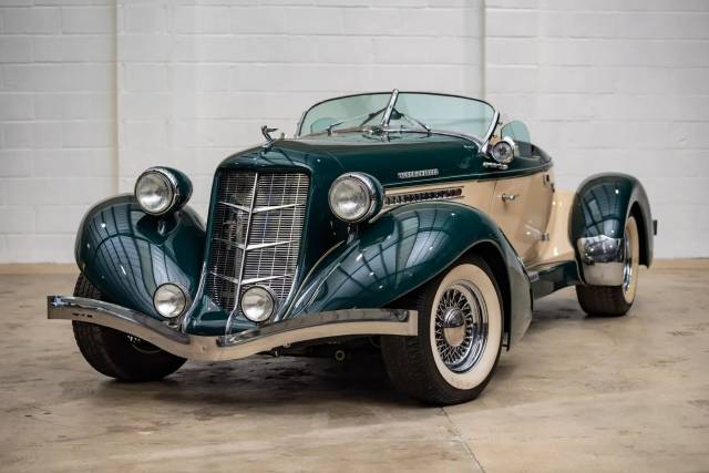 Imagen 1/8 de Auburn Speedster 851 (2004)