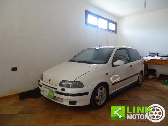 Immagine 1/22 di FIAT Punto GT (1994)