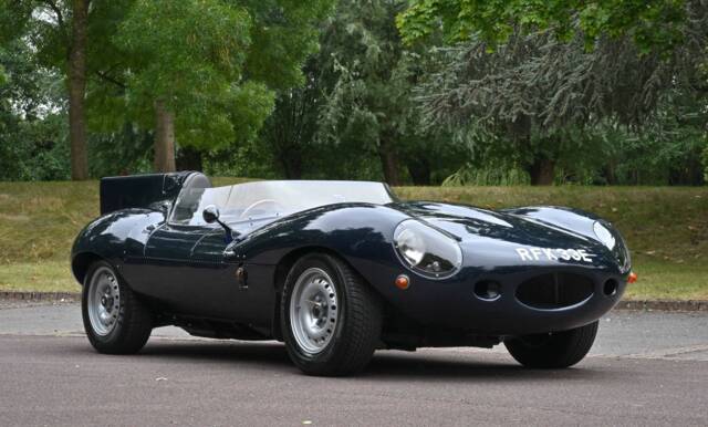 Image 1/8 of Jaguar 420 G (1967)