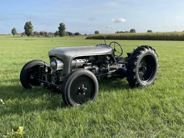 Image 1/8 of Lamborghini Centenario (1962)