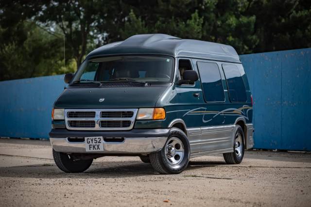 Bild 1/8 von Dodge Ram Van (2003)