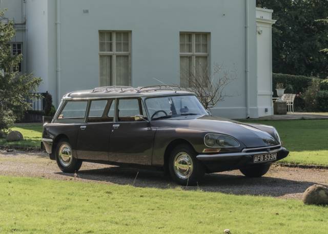 Imagen 1/16 de Citroën DS 23 Break (1974)
