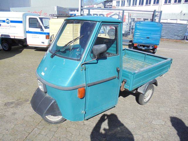 Image 1/11 of Piaggio DUMMY (1989)