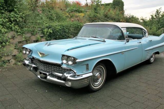 Image 1/4 of Cadillac 62 Coupe DeVille (1958)