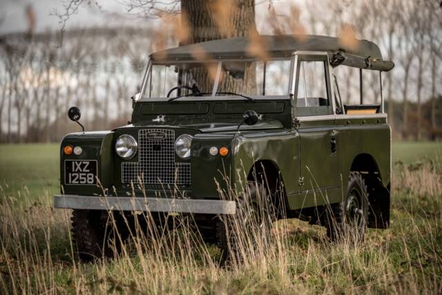 Imagen 1/9 de Land Rover 88 (1962)