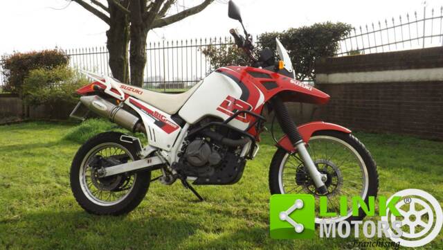 Bild 1/10 von Suzuki DUMMY (1990)