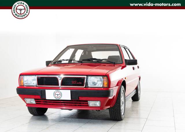 Image 1/15 of Lancia Delta 1.6 HF (1991)