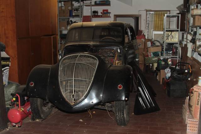 Image 1/17 de Peugeot 402 (1937)