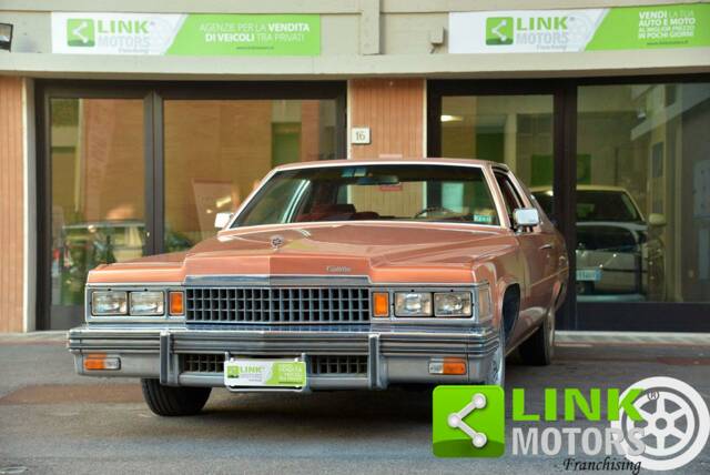 Afbeelding 1/10 van Cadillac Coupe DeVille 7.3 V8 (1978)