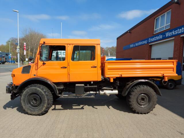 Bild 1/7 von Mercedes-Benz Unimog U 1300 L (1988)