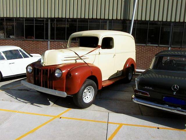 Afbeelding 1/24 van Ford Sedan Delivery (1946)