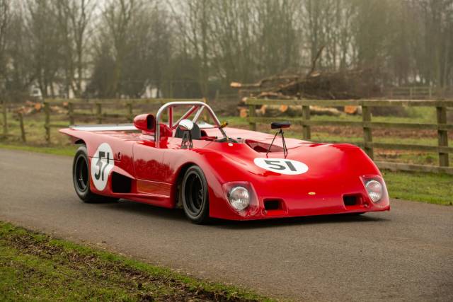Image 1/22 of Lola T290 (1972)