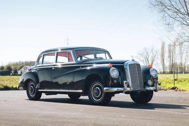 Bild 1/8 von Mercedes-Benz 300 c (1956)