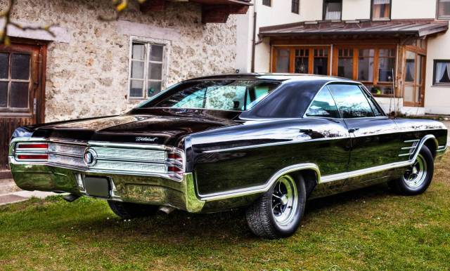 Buick Wildcat Coupé 1965 von hinten beifahrerseitig / from rear passenger side